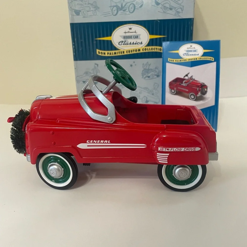 Hallmark Kiddie Car Classics 1950 Holiday Murray General and Crown in box